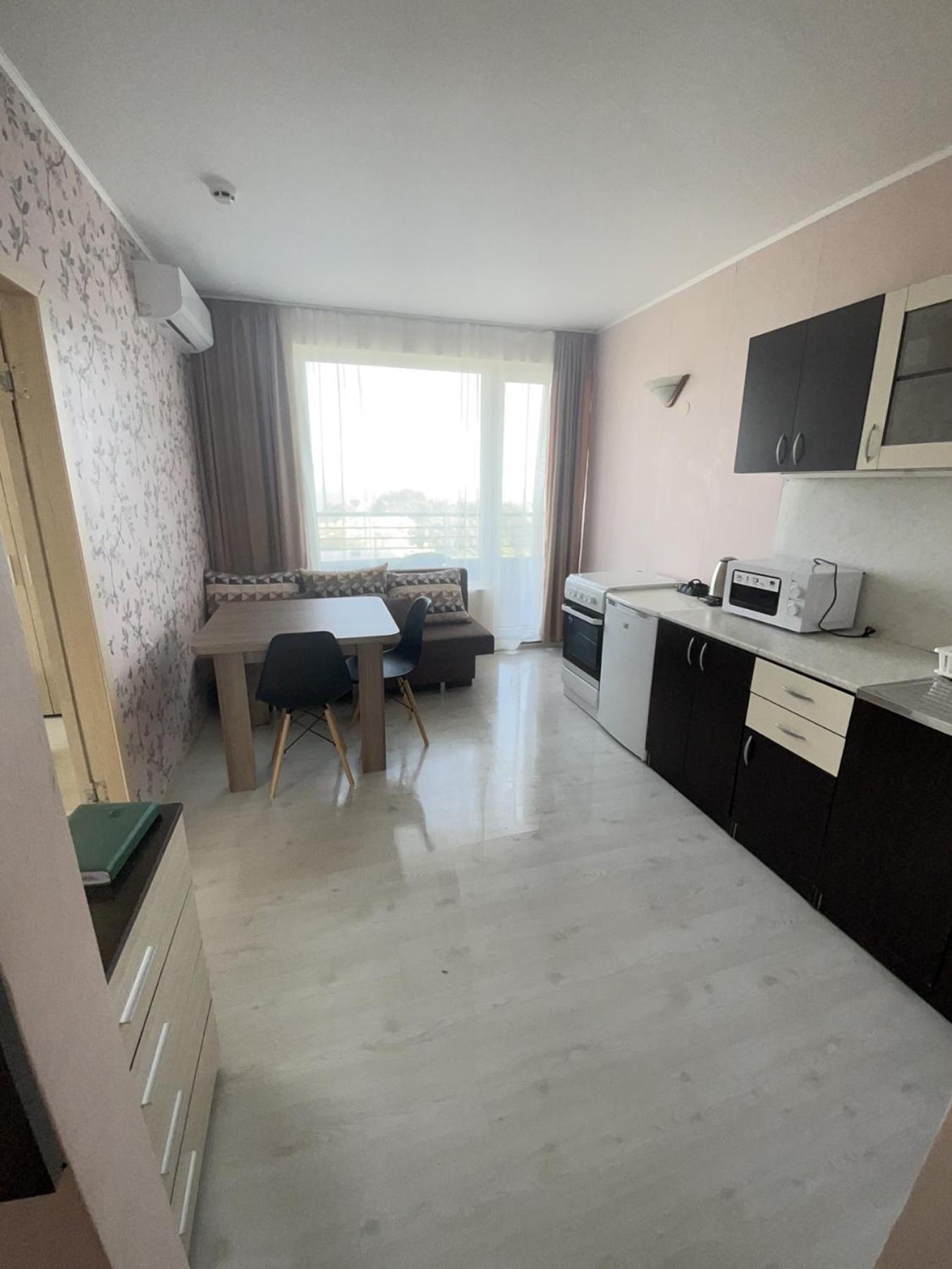 Apartments Danita & Restaurant&Pool Bar Varna Exterior foto