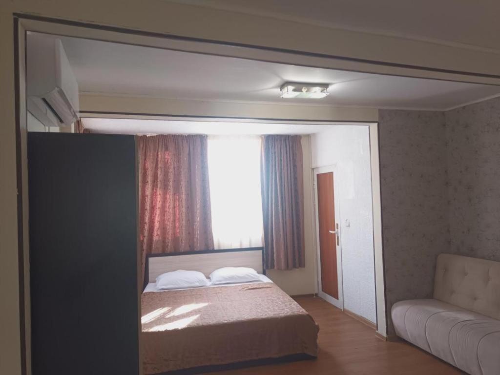 Apartments Danita & Restaurant&Pool Bar Varna Exterior foto
